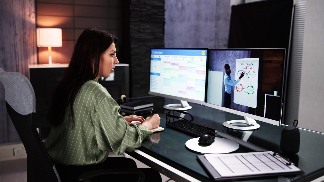 Online College Degrees That Pay: Top 10 High-Salary Programs